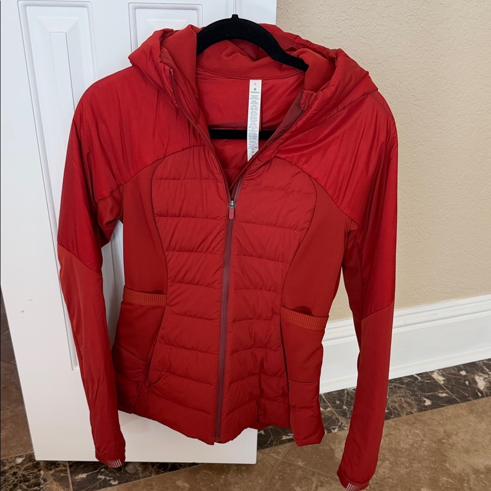 Lululemon Down For It All women’s hoodie jacket